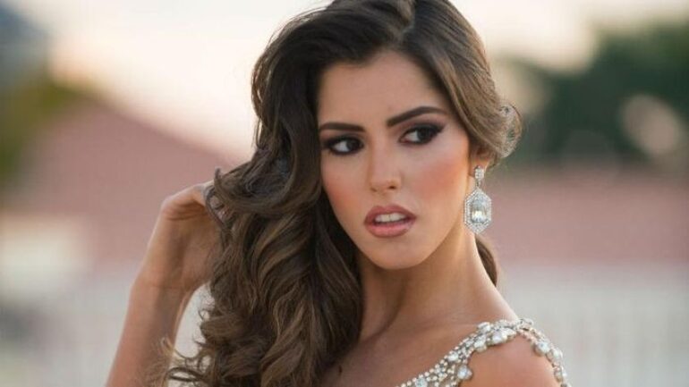 Paulina Vega – Altura – Peso – Medidas corporais – Cor dos olhos