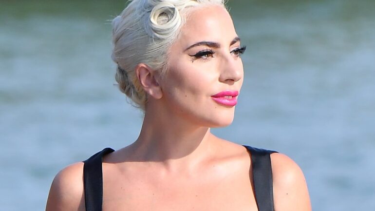Lady Gaga Biografia, Fatos, Fiilme Favorito, Cor Favorita, Namorado