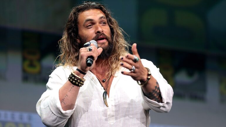 Jason Momoa Altura – Peso – Medidas – Cor dos olhos
